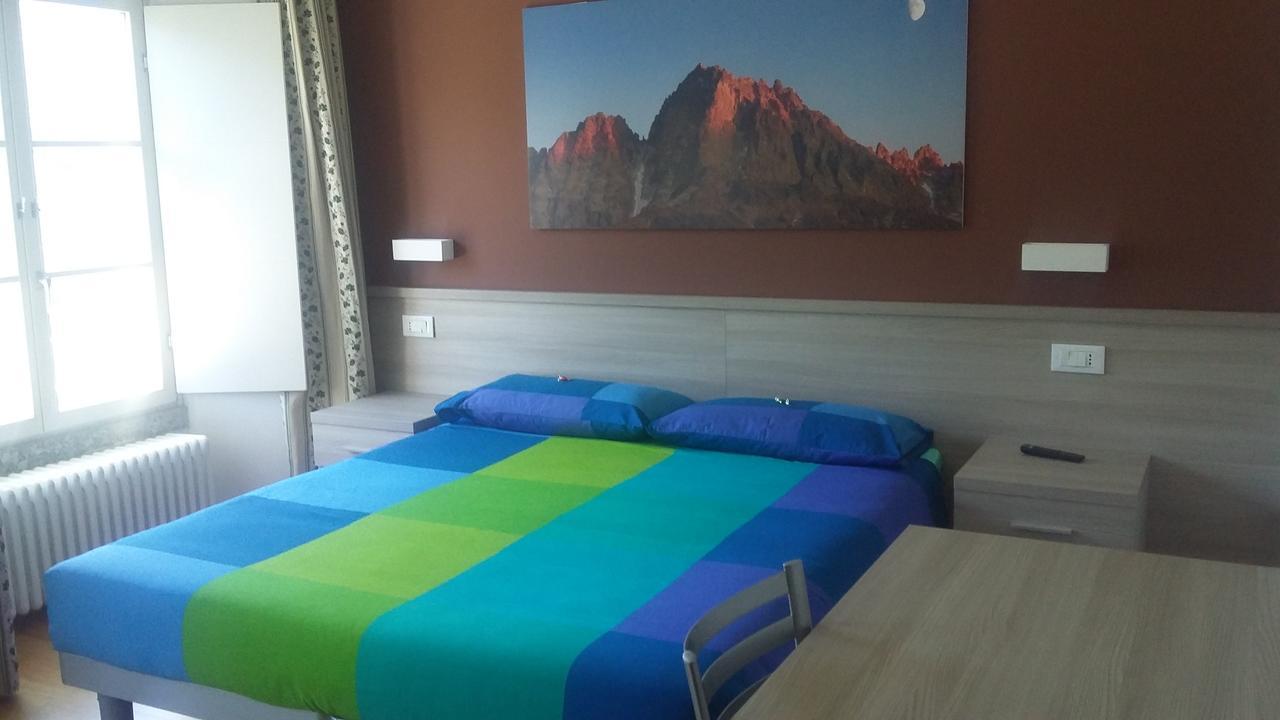 La Vecchia Scuola Bed & Breakfast Villa d'Allegno Bagian luar foto